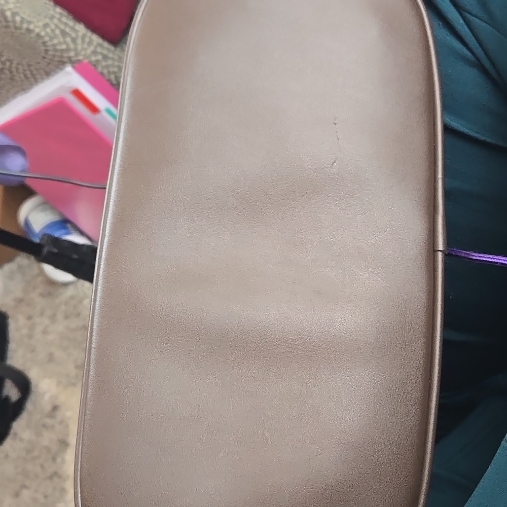 Floral Patterned Shoulder Bag - Picture 7 of 8